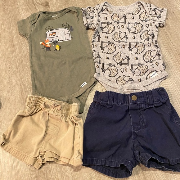 Baby boy outfit bundle - Picture 1 of 3
